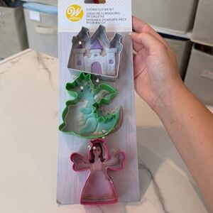 Wilton Enchanted Cookie Cutter Trio - Castle, Dragon, Princess